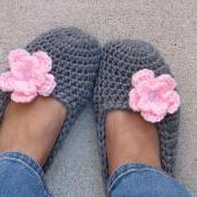 Crochet Women Slippers - Grey with pink Flower, Accessories, Adult Crochet Slippers, Home Shoes, Crochet Women Slippers